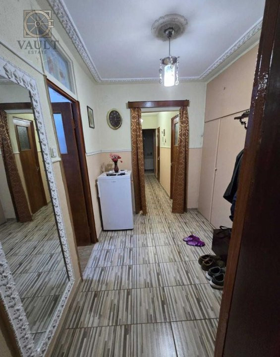 Apartament 3 camere Crangasi