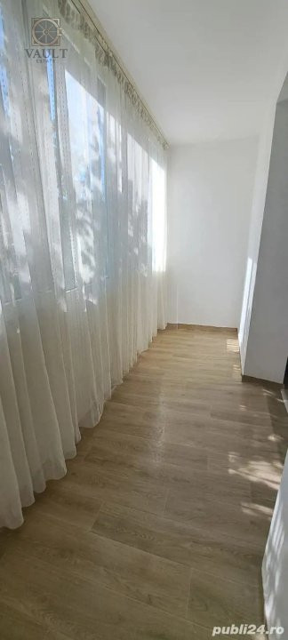 Garsoniera FINISATA - mobilata/utilata -200 metrii Metrou COSTIN Georgian