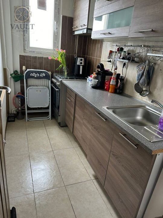 Apartament 3 camere- Berceni - Luica 