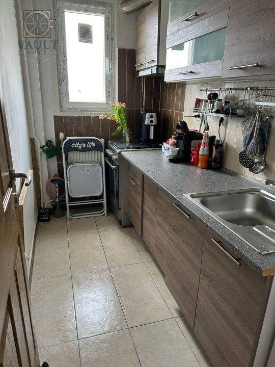 Apartament 3 camere- Berceni - Luica 