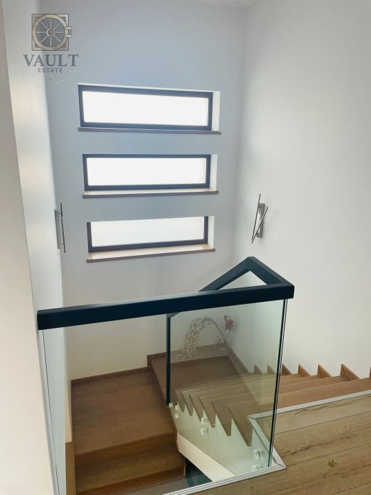 Vila  Single Corbeanca - Piscina Interioara - Garaj 