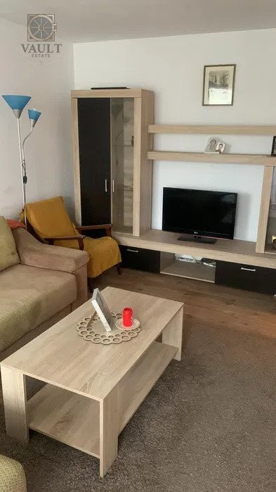 Apartament 2 camere -Decomandat - 