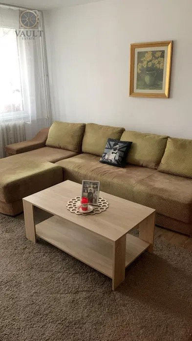 Apartament 2 camere -Decomandat - 