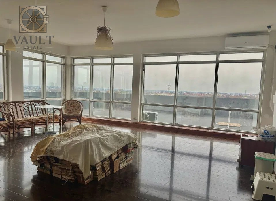 Penthouse Spatios - Complexul Jupiter- Terasa 127 mp 