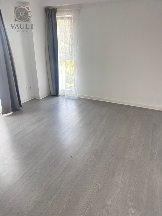 Apartament 3 camere  etaj 3 - LIFT - PARCARE - Mogosoaia - 