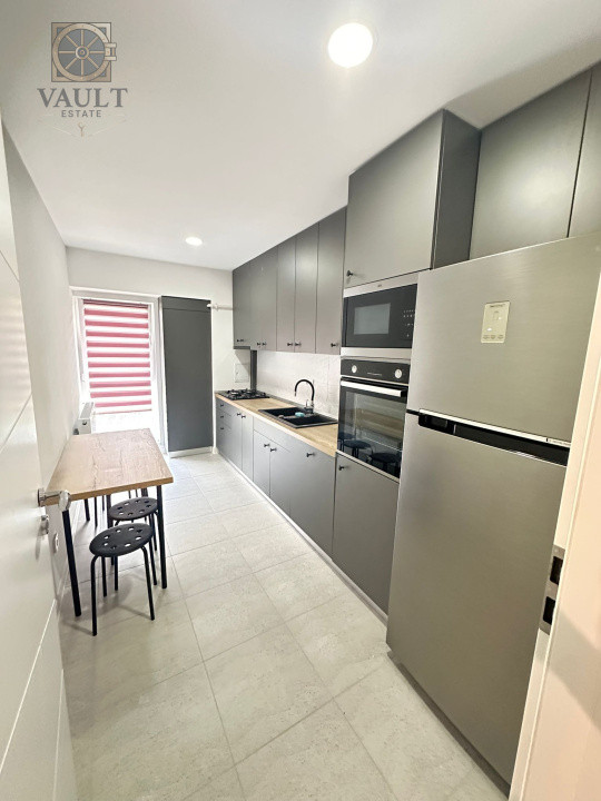 Apartament 3 camere  etaj 3 - LIFT - PARCARE - Mogosoaia - 