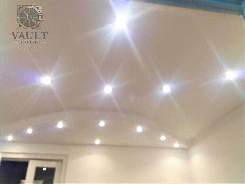 Apartament 3 camere - Renovat - 13 septembrie