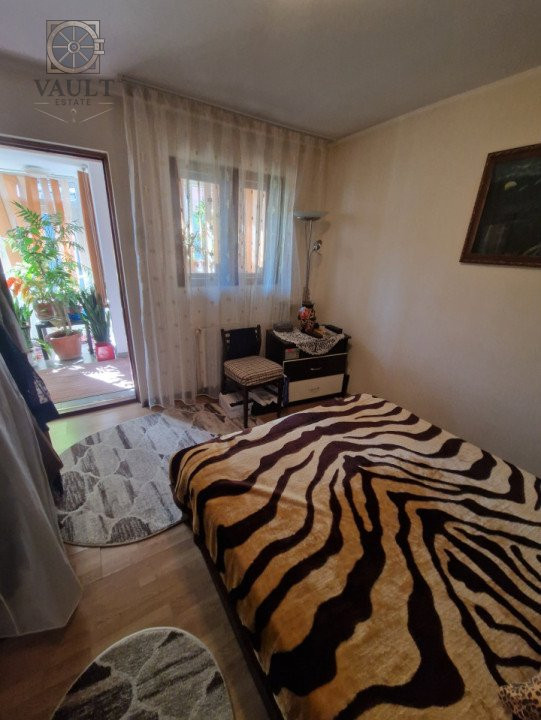 Casa cu 3 camere - Zona linistita - Margeanului