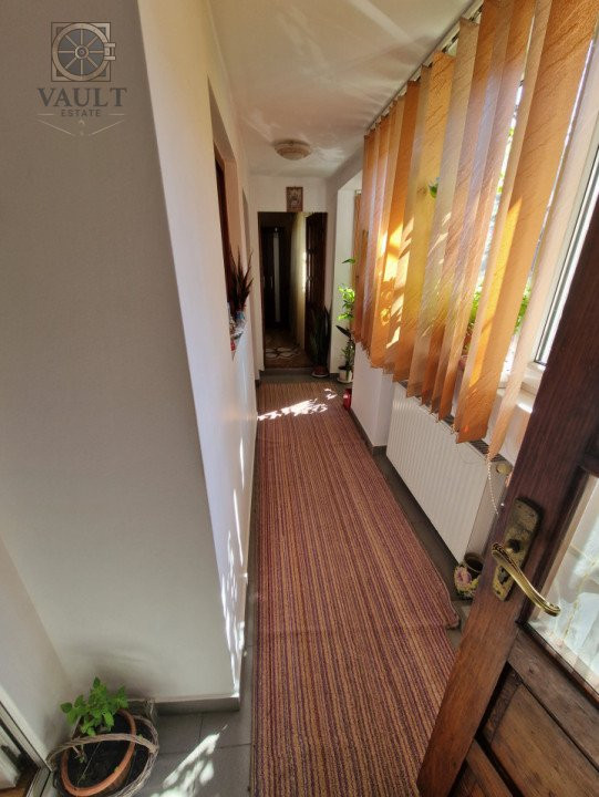 Casa cu 3 camere - Zona linistita - Margeanului