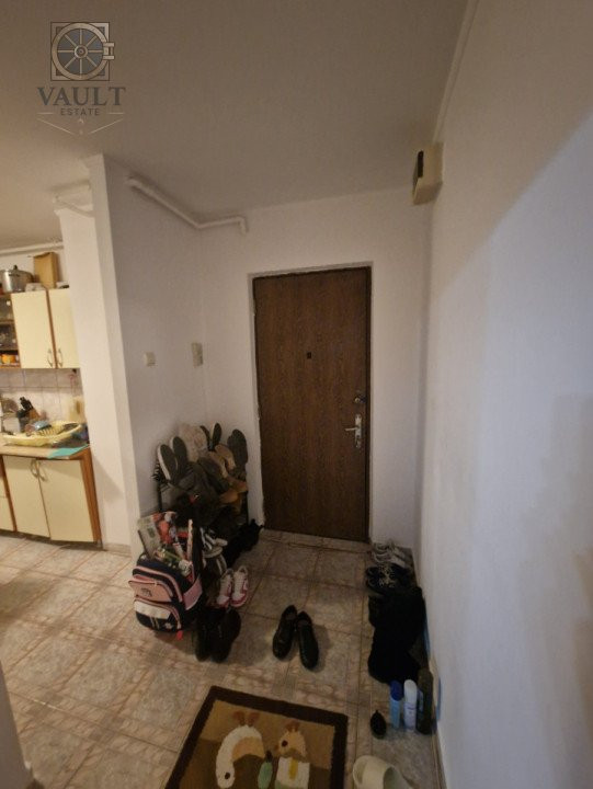 Apartament 3 camere -Zona liniștită- Rahova