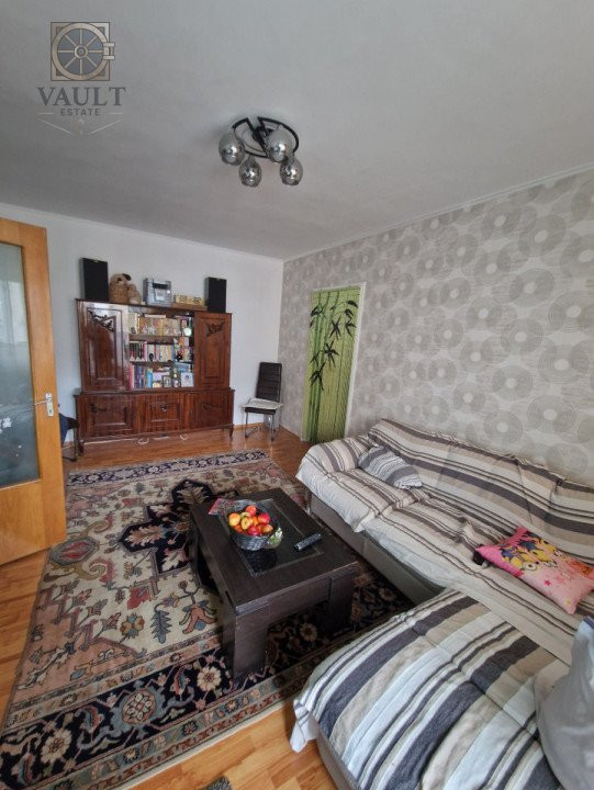 Apartament 4 camere - Spatioasa - Rahova