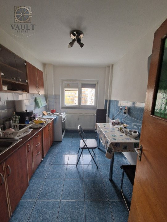 Apartament 4 camere - Spatioasa - Rahova