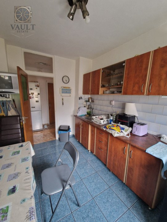 Apartament 4 camere - Spatioasa - Rahova