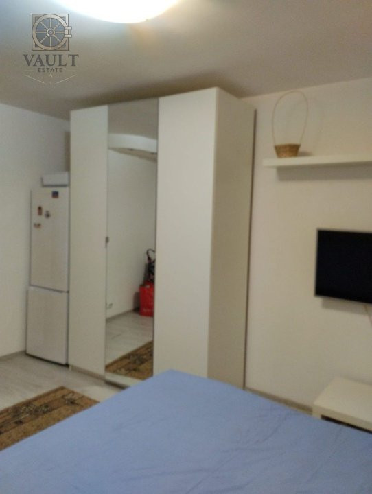 Garsoniera - Metrou la 5 minute distanta - 1 decembrie 1918