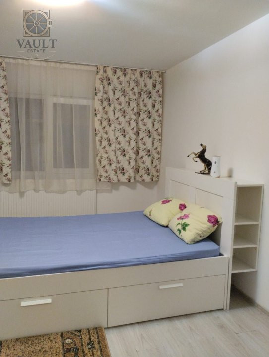 Garsoniera - Metrou la 5 minute distanta - 1 decembrie 1918