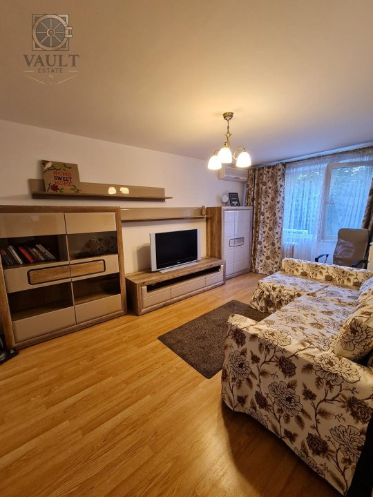 Apartament 3 camere-Parcul Teiul Doamnei  -Strada Brebu -67MP