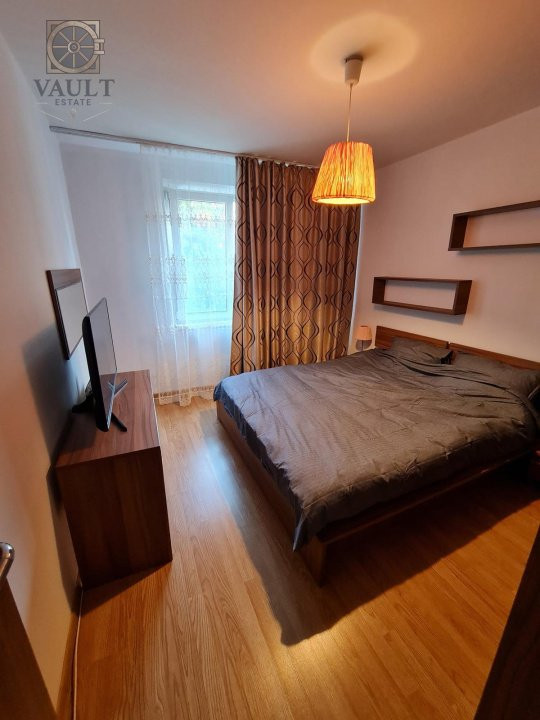 Apartament 3 camere-Parcul Teiul Doamnei  -Strada Brebu -67MP