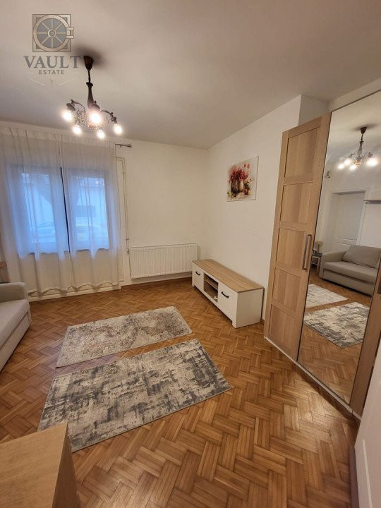 APARTAMENT -3 CAMERE IN VILA-PIEPTANARI-METROU EROII REVOLUTIEI