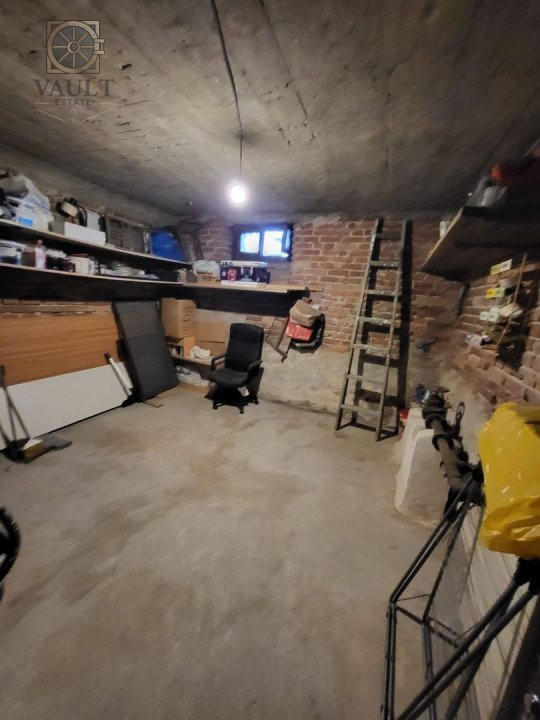APARTAMENT -3 CAMERE IN VILA-PIEPTANARI-METROU EROII REVOLUTIEI