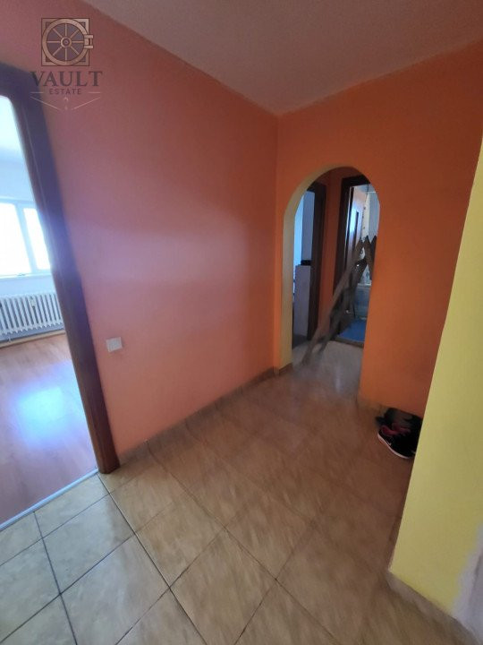 APARTAMENT 4 CAMERE-RAHOVA-DUMBRAVA NOUA-BARCA-2 BALCOANE-2 BAI