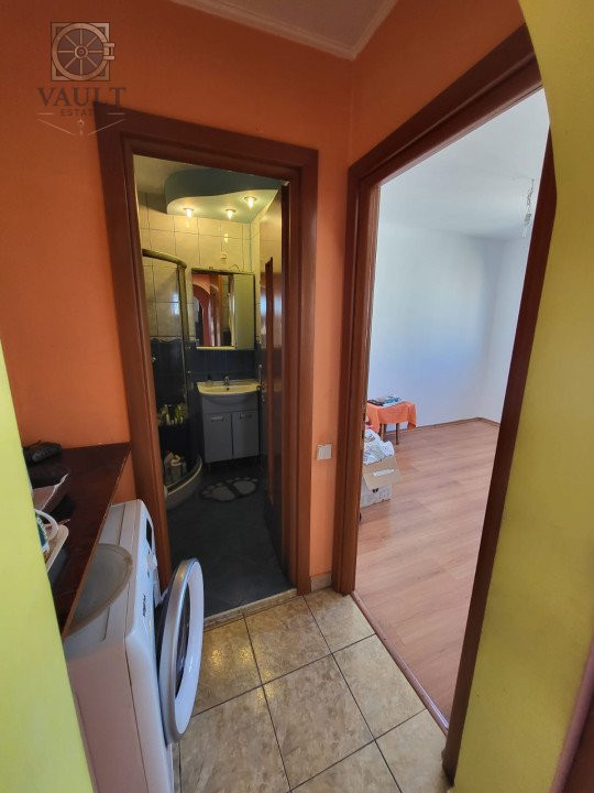 APARTAMENT 4 CAMERE-RAHOVA-DUMBRAVA NOUA-BARCA-2 BALCOANE-2 BAI