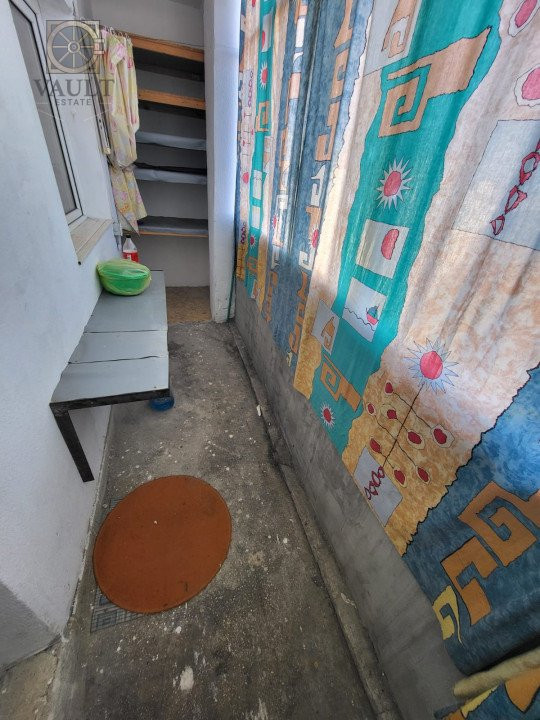 APARTAMENT 4 CAMERE-RAHOVA-DUMBRAVA NOUA-BARCA-2 BALCOANE-2 BAI