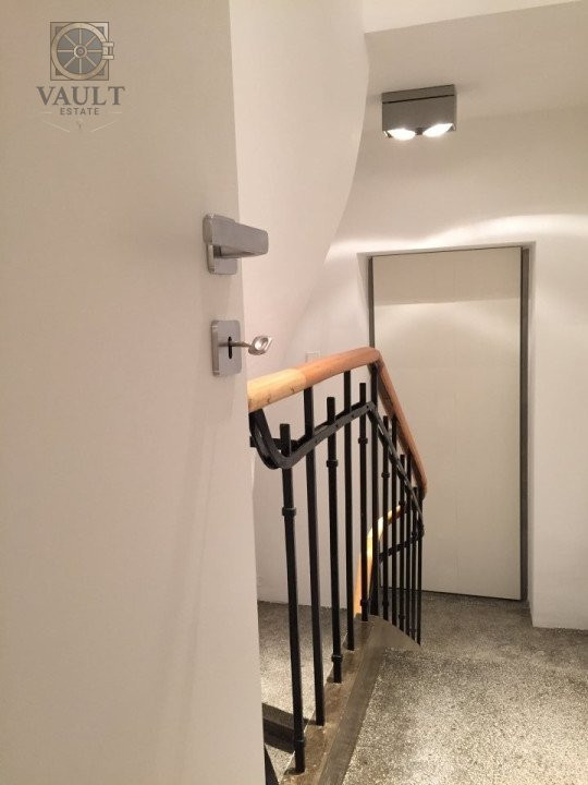 Apartament 5 camere - CAPITALE  - DUPLEX