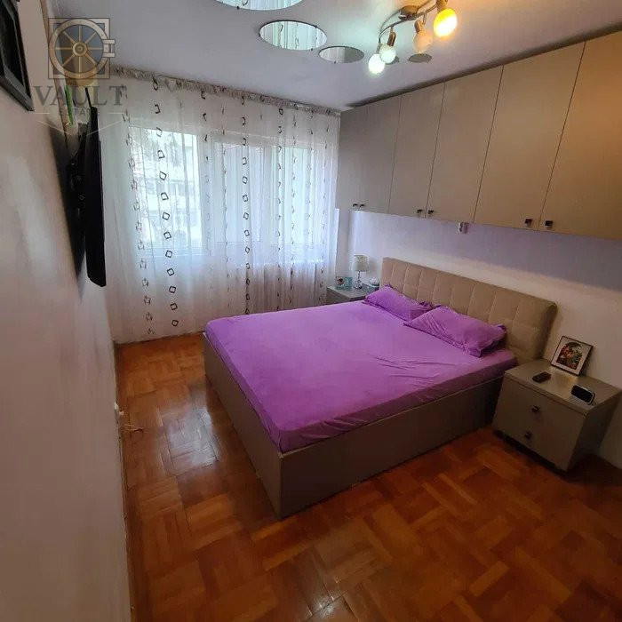 Apartament 4 camere-etaj 1/4- metrou Constantin Brancoveanu 