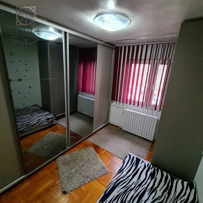 Apartament 4 camere-etaj 1/4- metrou Constantin Brancoveanu 