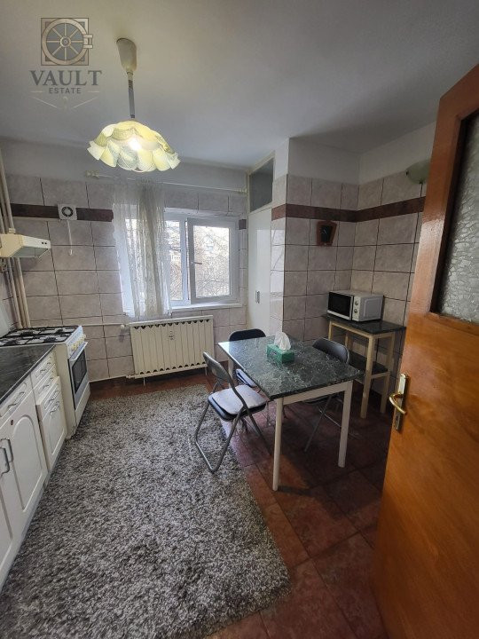 APARTAMENT 3 CAMERE-PANDURI-METROU ACADEMIEI-CALEA 13 SEPTEMBRIE-HOL H