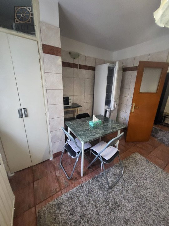 APARTAMENT 3 CAMERE-PANDURI-METROU ACADEMIEI-CALEA 13 SEPTEMBRIE-HOL H