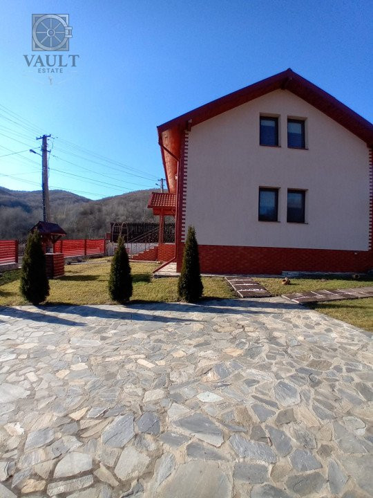 CASA DE VACANTA-COMUNA COLIBASI-DAMBOVITA