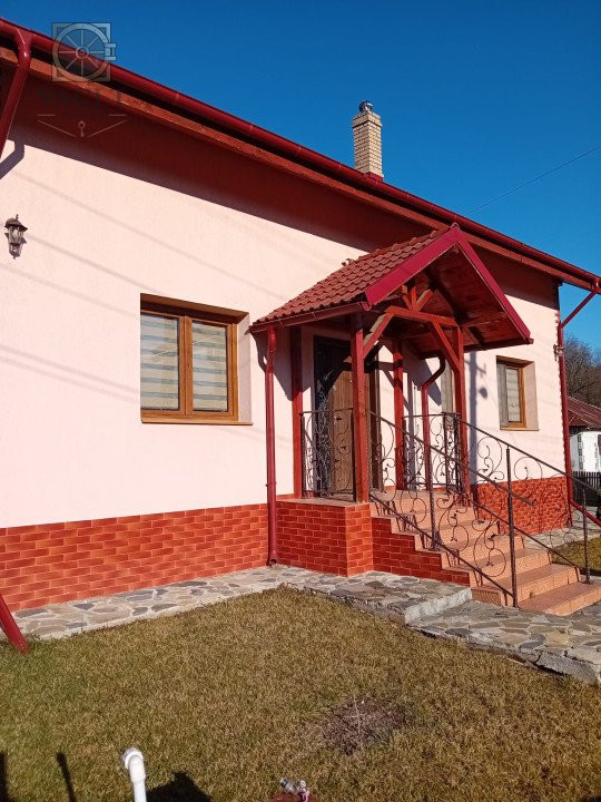 CASA DE VACANTA-COMUNA COLIBASI-DAMBOVITA