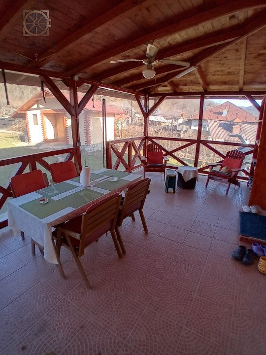 CASA DE VACANTA-COMUNA COLIBASI-DAMBOVITA