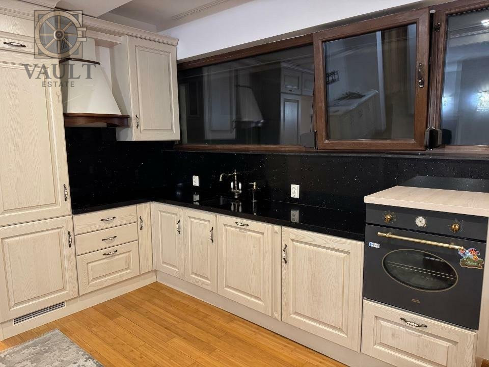 Apartament 3 camere + Parcare subterana - Arcul de Triumf - Domenii