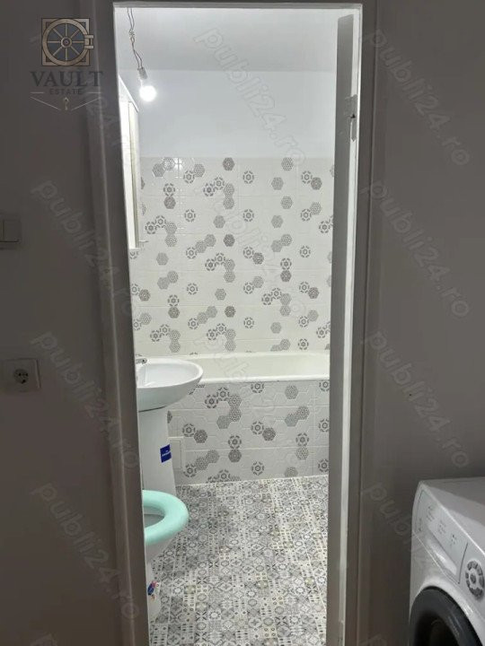Apartament 3 camere-decomandat-Bulevardul Constantin Brancoveanu 