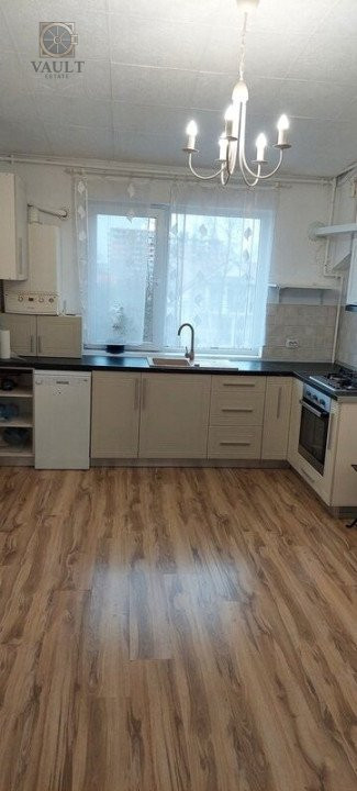 APARTAMENT 3 CAMERE-RAHOVA-PUCHENI-BLOC NOU-CENTRALA-PARCARE