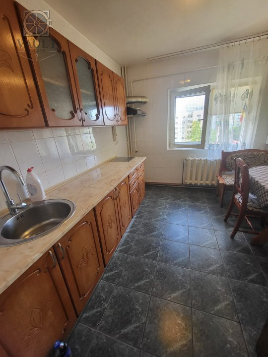 APARTAMENT 3 CAMERE-DRUMUL SARII-13 SEPTEMBRIE-CENTRALA-HOL H-2 BAI