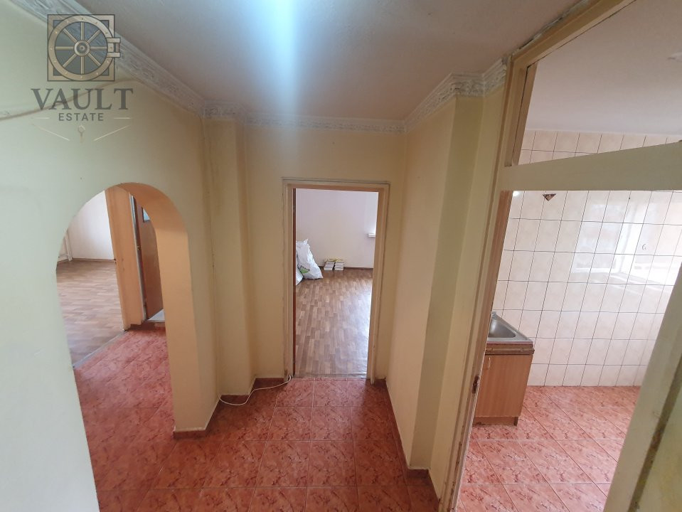 APARTAMENT 3 CAMERE-PANDURI-ION URDAREANU-BLOC REABILITAT-HOL H-2 BAI