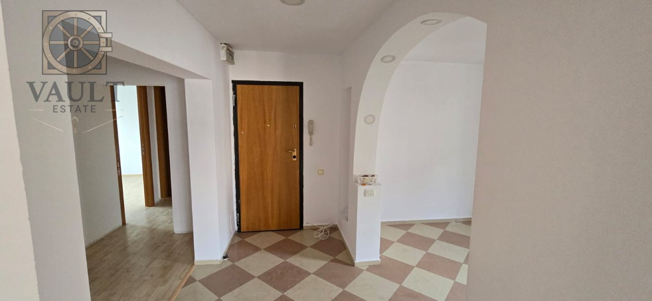 APARTAMENT 4 CAMERE-13 SEPTEMBRIE-SEBASTIAN-2 BAI-2 BALCOANE