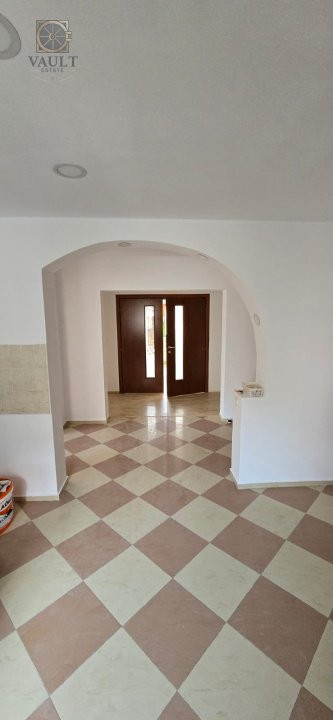 APARTAMENT 4 CAMERE-13 SEPTEMBRIE-SEBASTIAN-2 BAI-2 BALCOANE