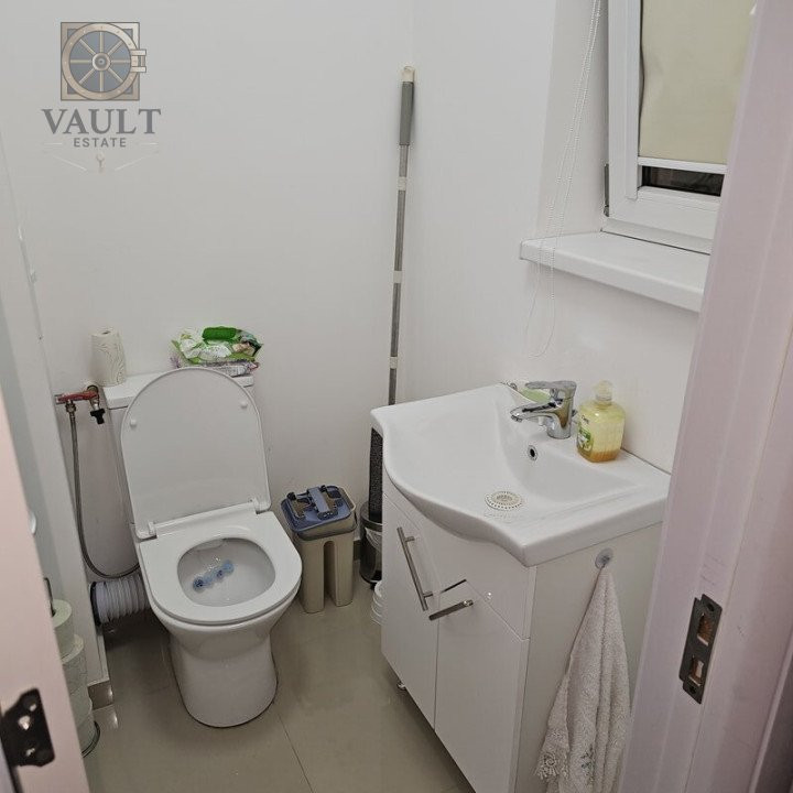 CASA CU CURTE - PALLADY - TERASA+LOC DE PARCARE
