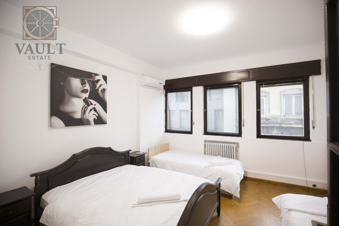 Apartament 4 camere-renovat - zona Centru Vechi