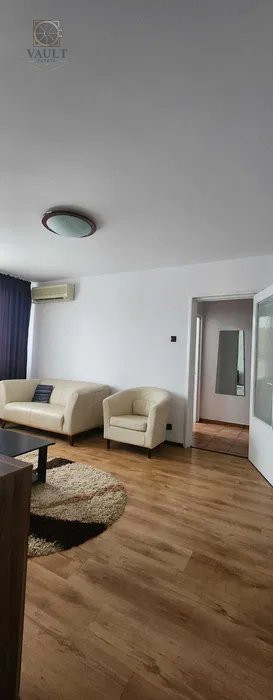 Apartament 2 camere semidecomandat Teiul Doamnei