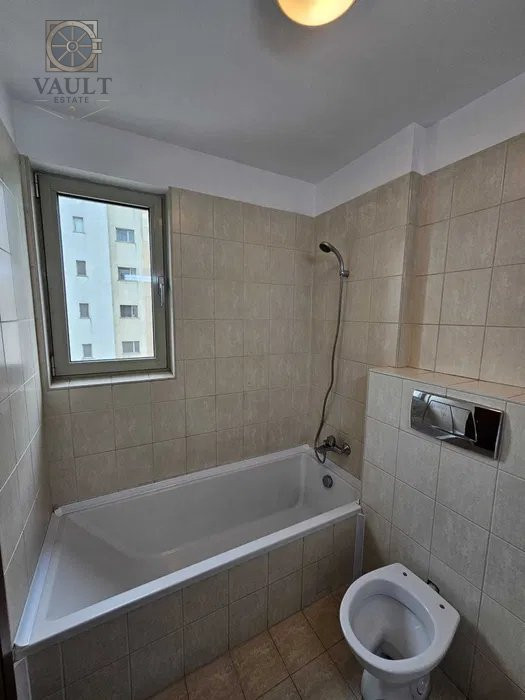 APARTAMENT 3 CAMERE / 2 BAI / 2 BALCOANE/ MILITARI