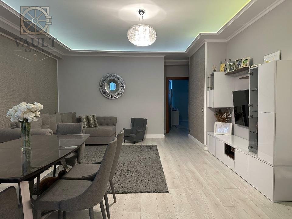 Apartament 3 camere / 2 Locuri de parcare / Aviatiei