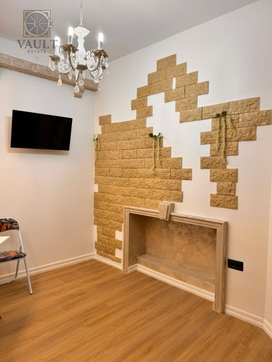 Apartament 3 camere / Tip Vila /  In apropiere de Metrou Universitate