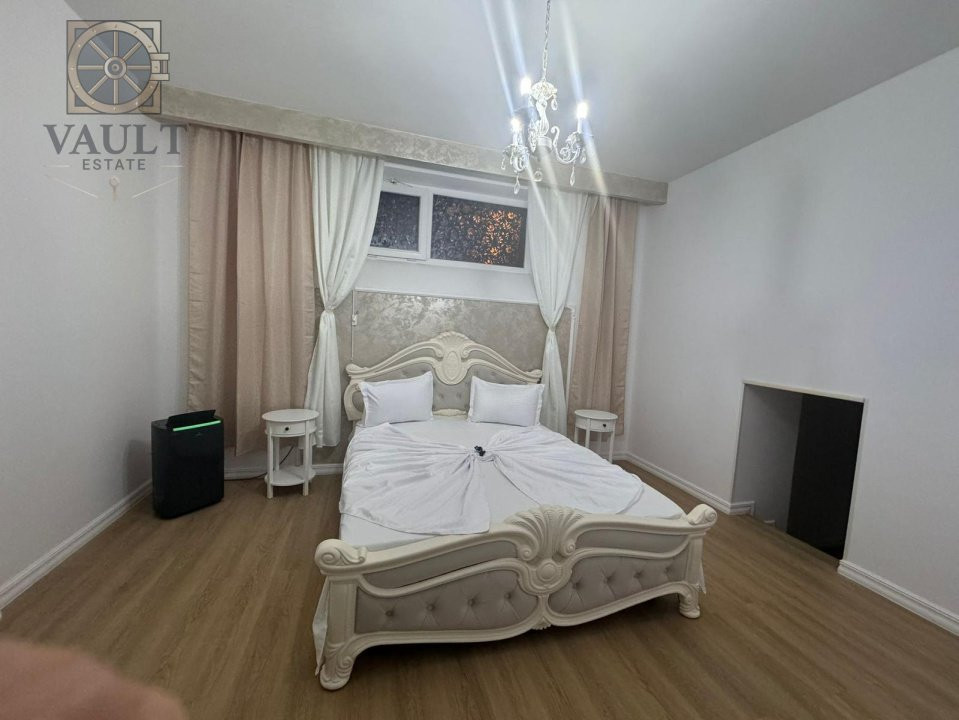 Apartament 3 camere / Tip Vila /  In apropiere de Metrou Universitate