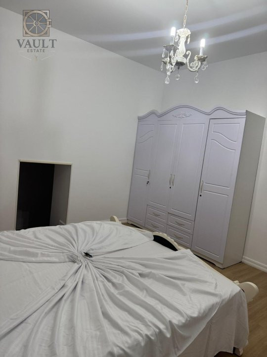 Apartament 3 camere / Tip Vila /  In apropiere de Metrou Universitate