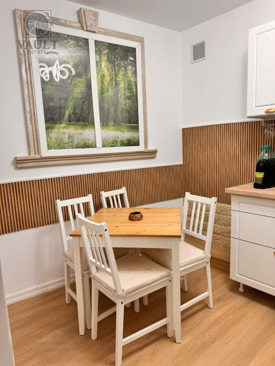 Apartament 3 camere / Tip Vila /  In apropiere de Metrou Universitate